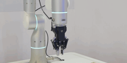 Unlocking Precision and Flexibility with Adaptive Robot Grippers from DH-Robotics