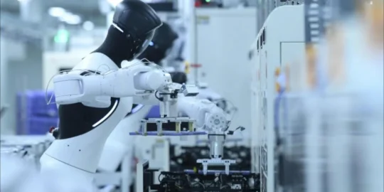 DH-Robotics Powers Critical Dexterous Manipulation in AgiBot’s 64-Hour Factory Validation